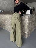 Button-Detail Pants