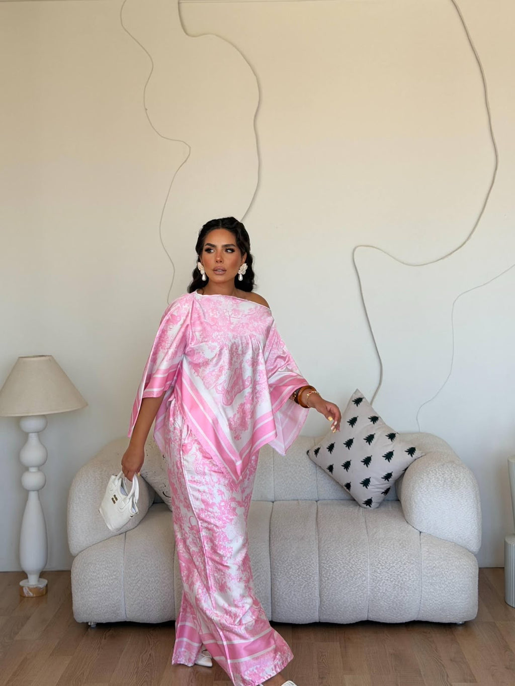 Chic satin set